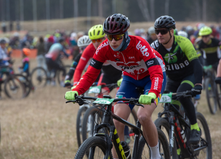 Pēdējo gadu spraigākajā cīņā uzvar olimpietis Blūms